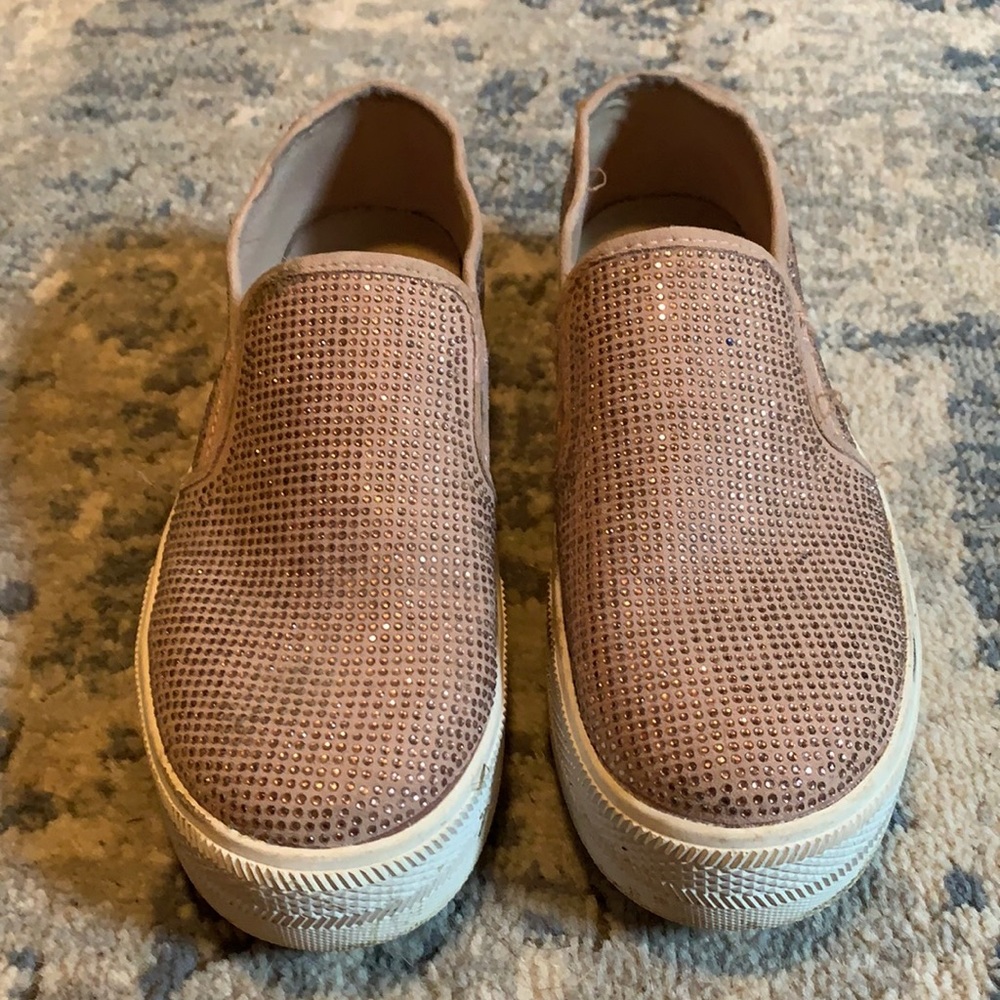 Guess slip on platform shoes